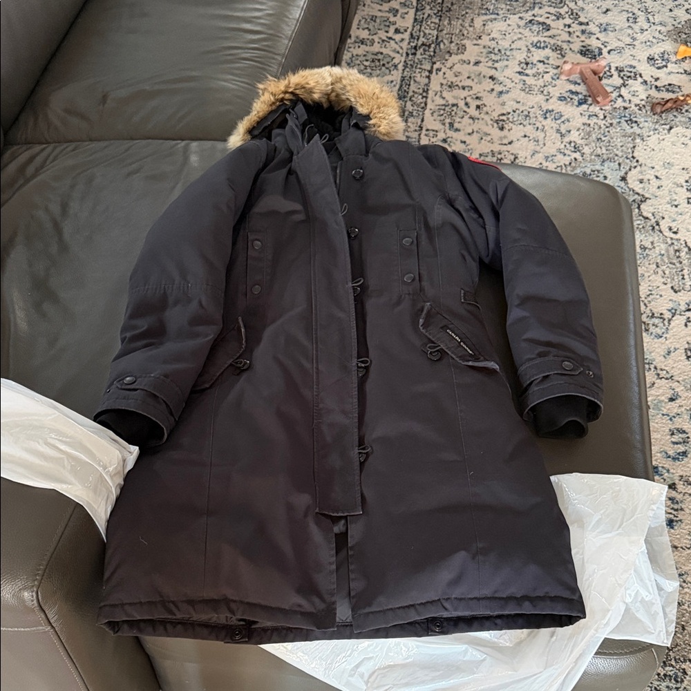 Canada Goose Black Puffer Coat with Fur Trim- small blue
